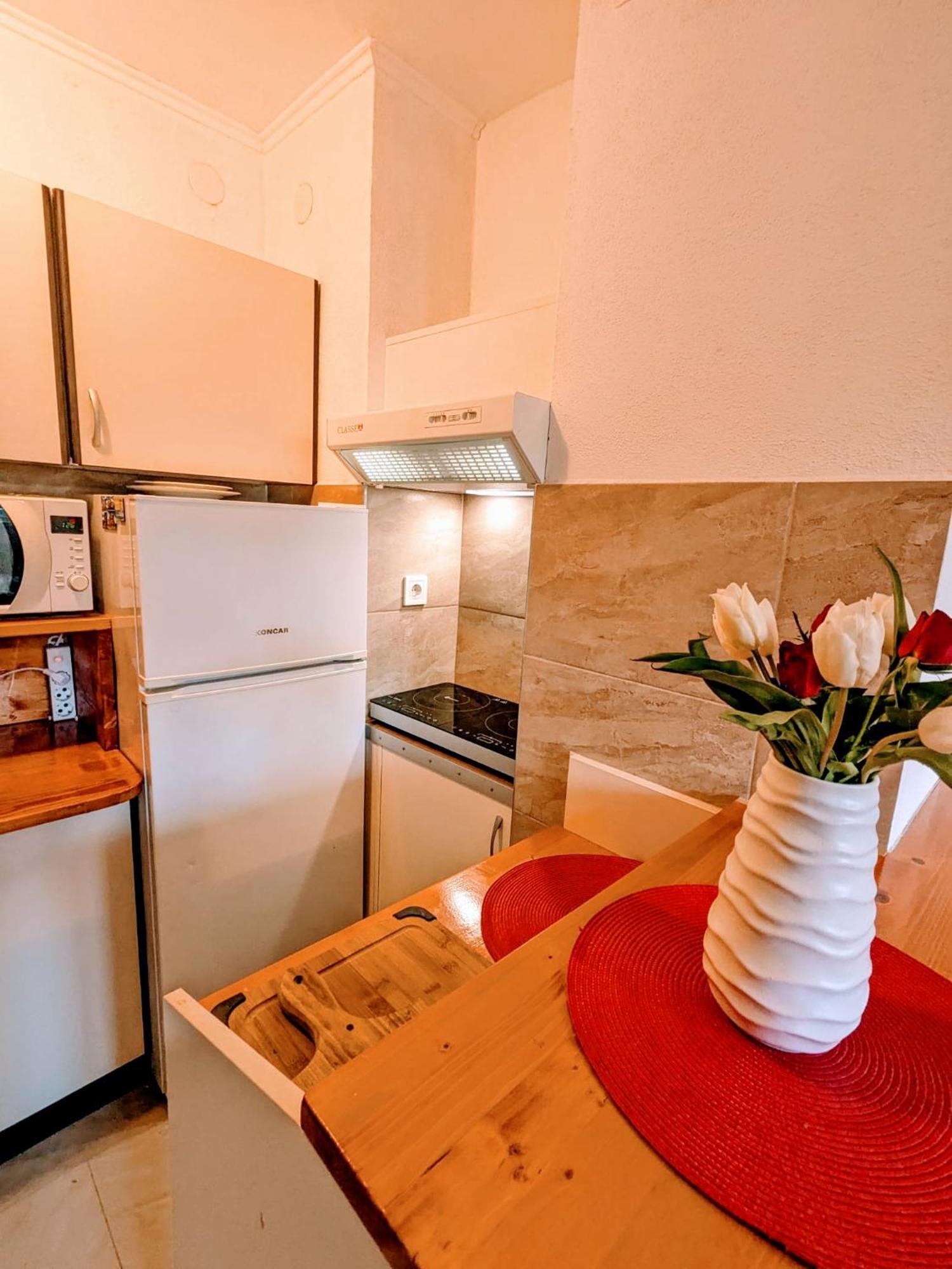 Demass Apartment - Cozy, Free Parking And Wifi Dubrovnik Ngoại thất bức ảnh